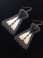 Dentalium Earrings – Black Tipi – Makadewaa-Bajiishka'ogaan – Dentalium Earrings